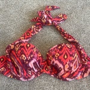 🛍️ NWOT Victoria’s Secret Swimsuit Bikini Top